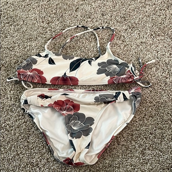 O'Neill Floral Bikini Set - Picture 1 of 4